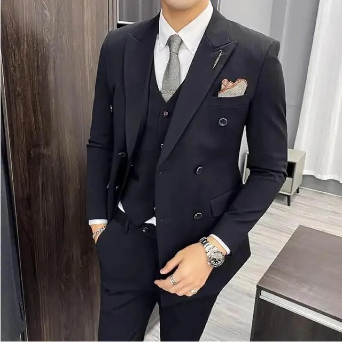 Abito da uomo nuovo a tre pezzi Business Casual Britannico a righe Taglie forti Abito doppiopetto maschile Blazer Giacca Pantalo