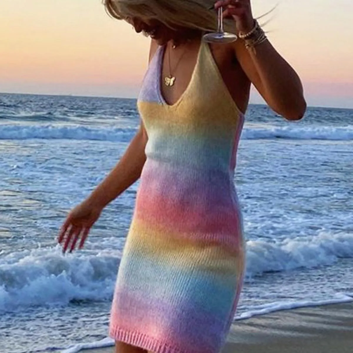 Abito in maglia con scollo a V Abito da festa tie-dye Abito da spiaggia senza schienale Abito aderente aderente senza maniche Mi