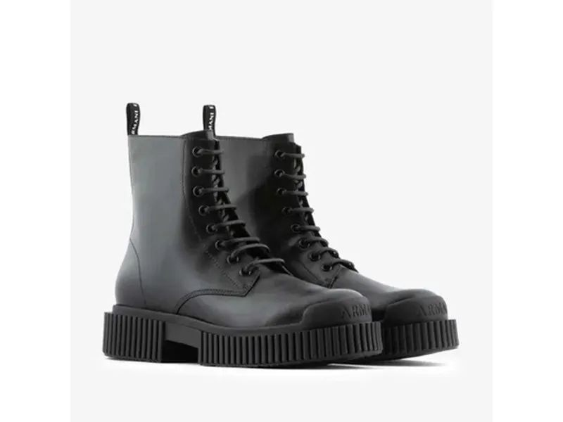 Armani Exchange Woman Anfibi in pelle XDM-XV628