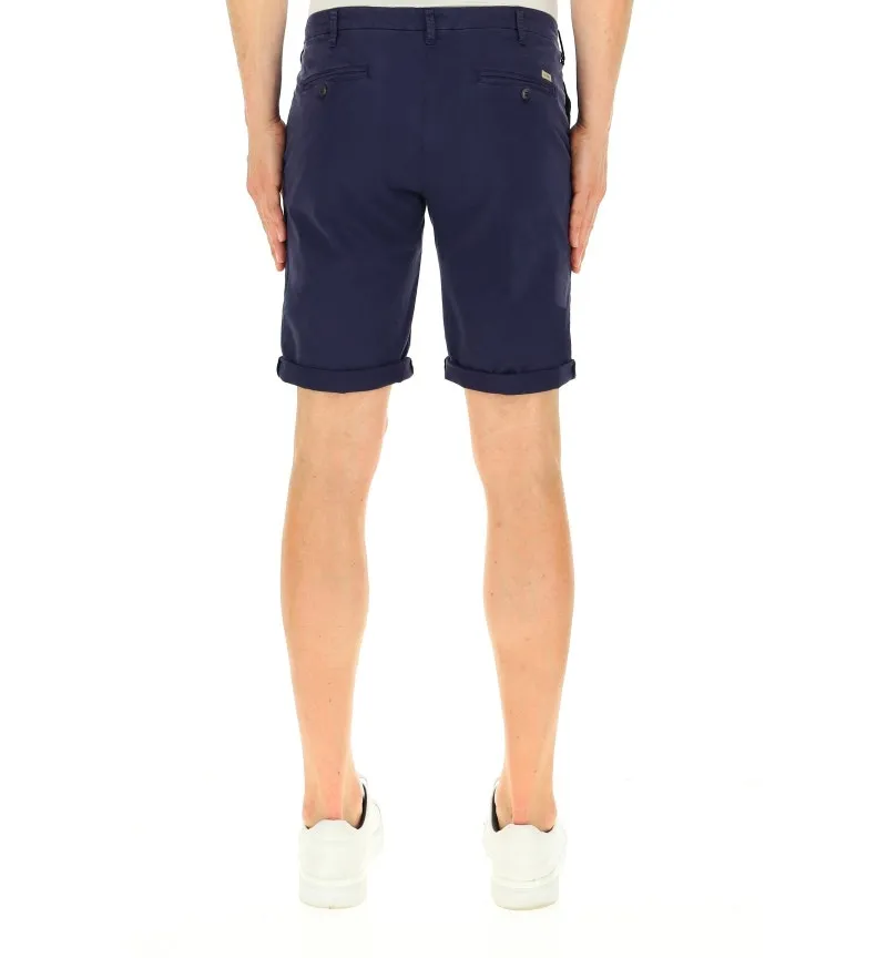 Bermuda chino