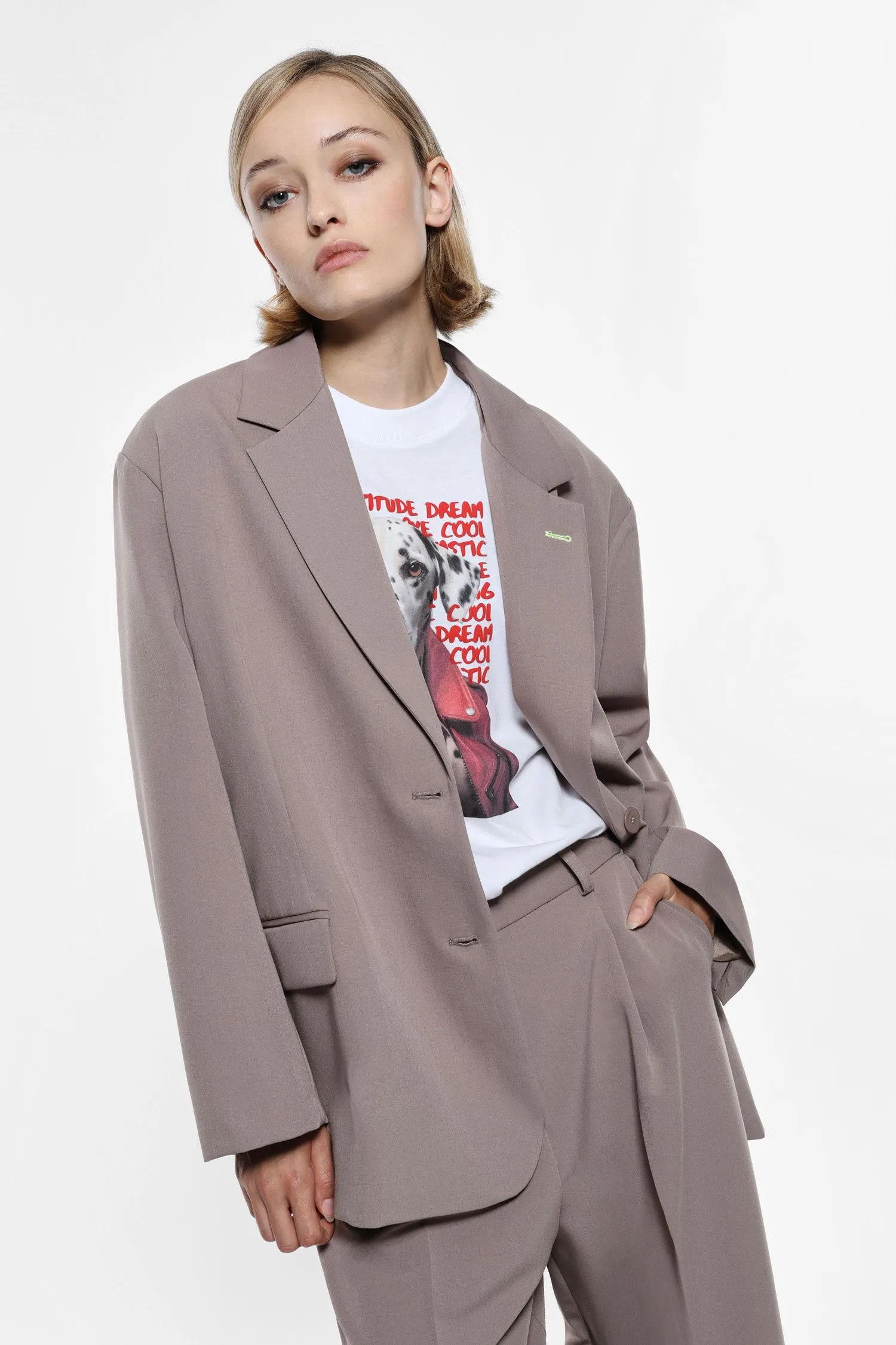  Blazer con bottoni a doppio petto     