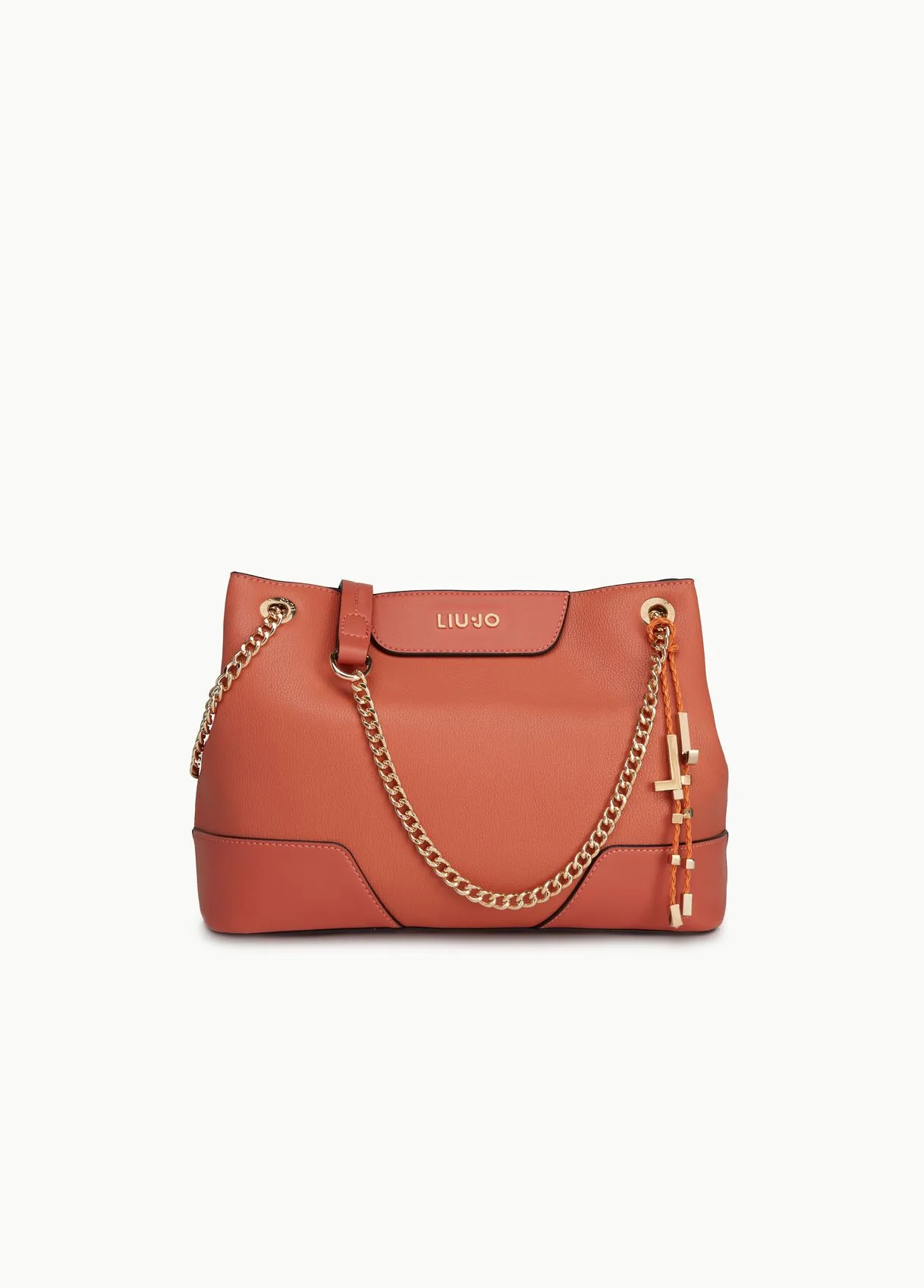 Borsa a spalla con charm logato