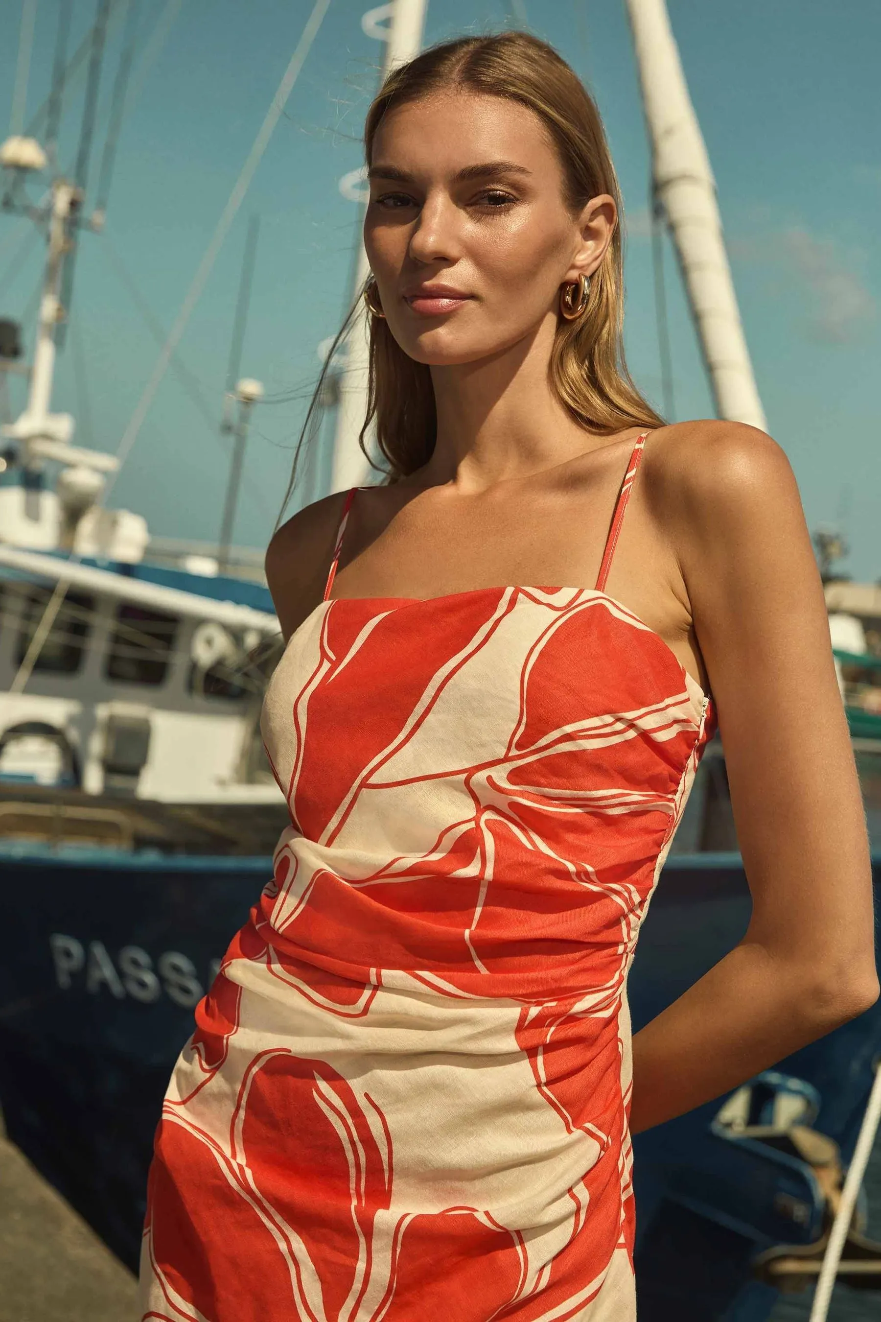 Forever New - Alana - Abito midi in puro lino con spalline