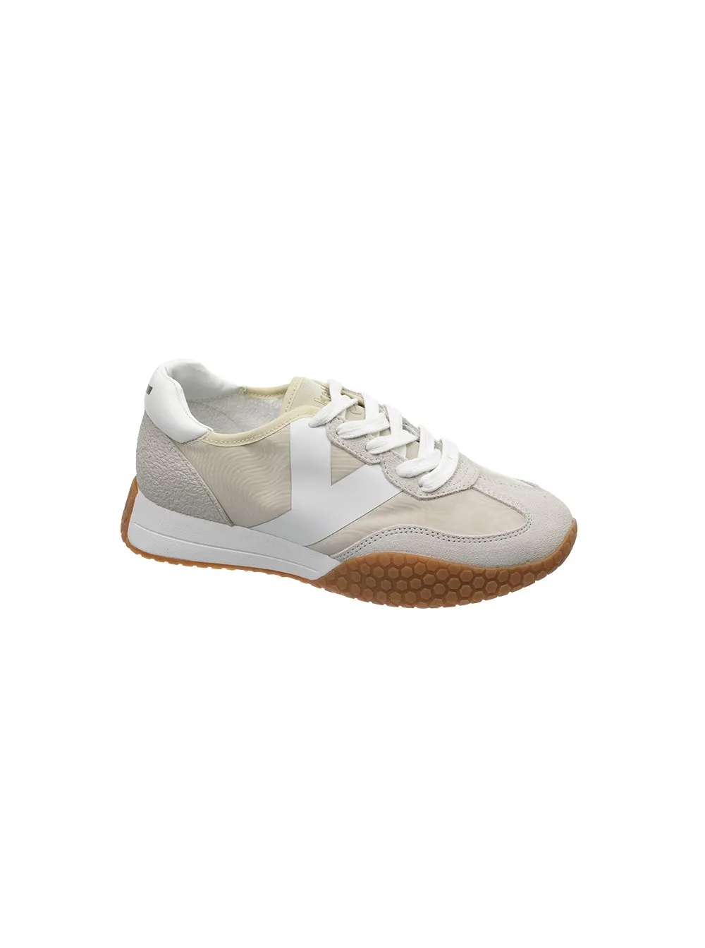 KEH-NOO      Kehnoo sneakers off white