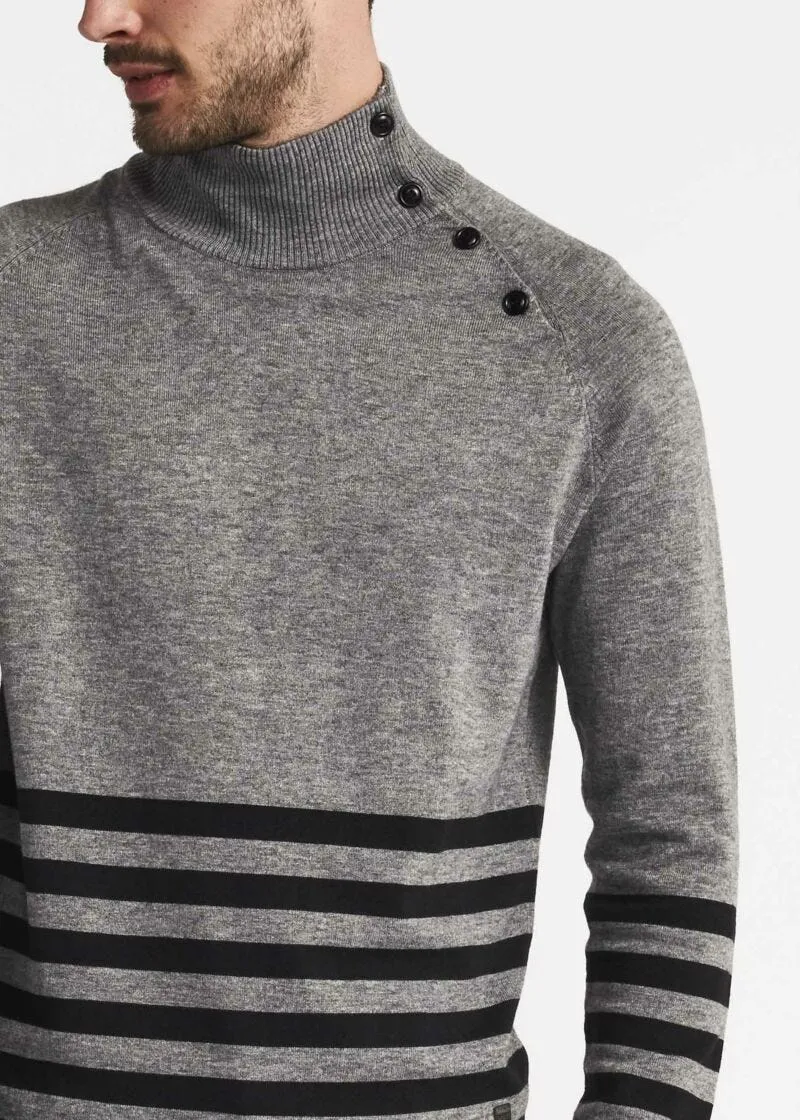 Maglia dolcevita con bottoni