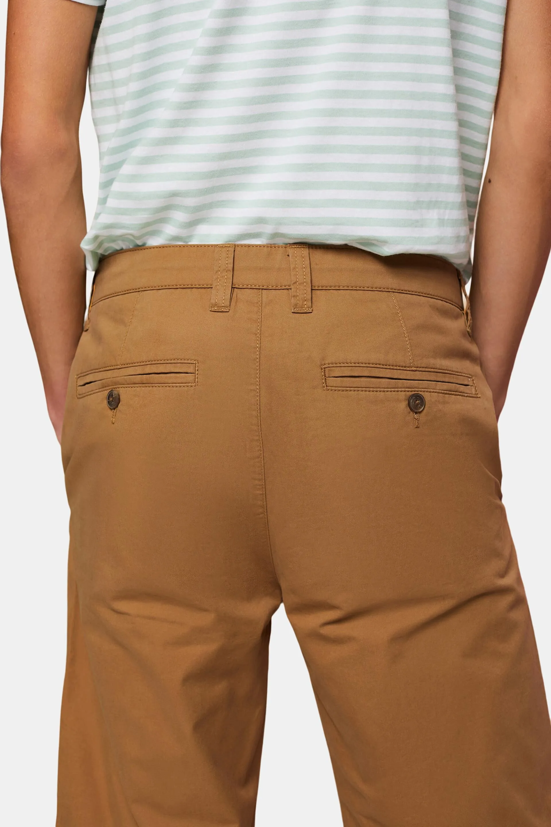 Pantaloncini stile chino in cotone sostenibile
