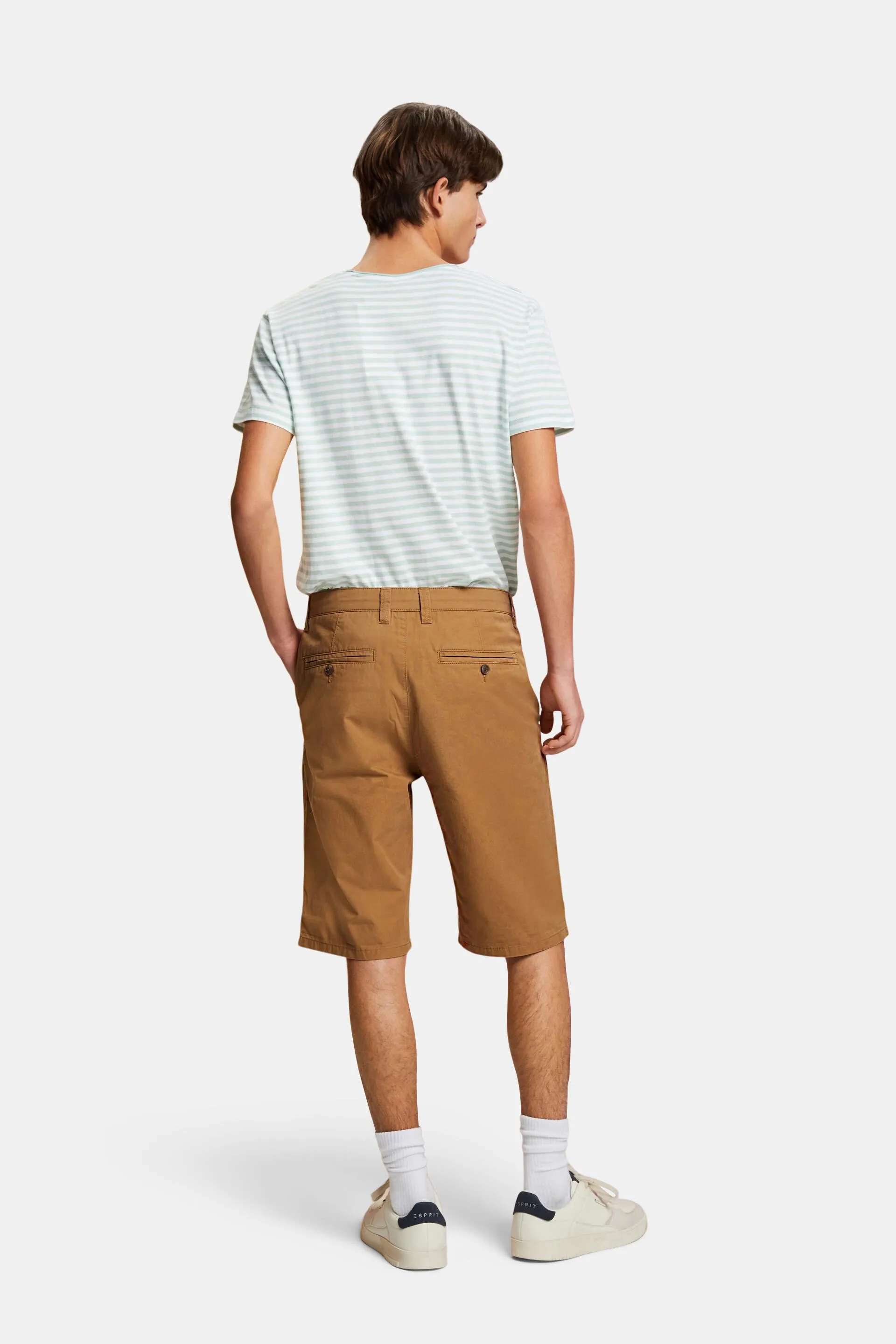 Pantaloncini stile chino in cotone sostenibile