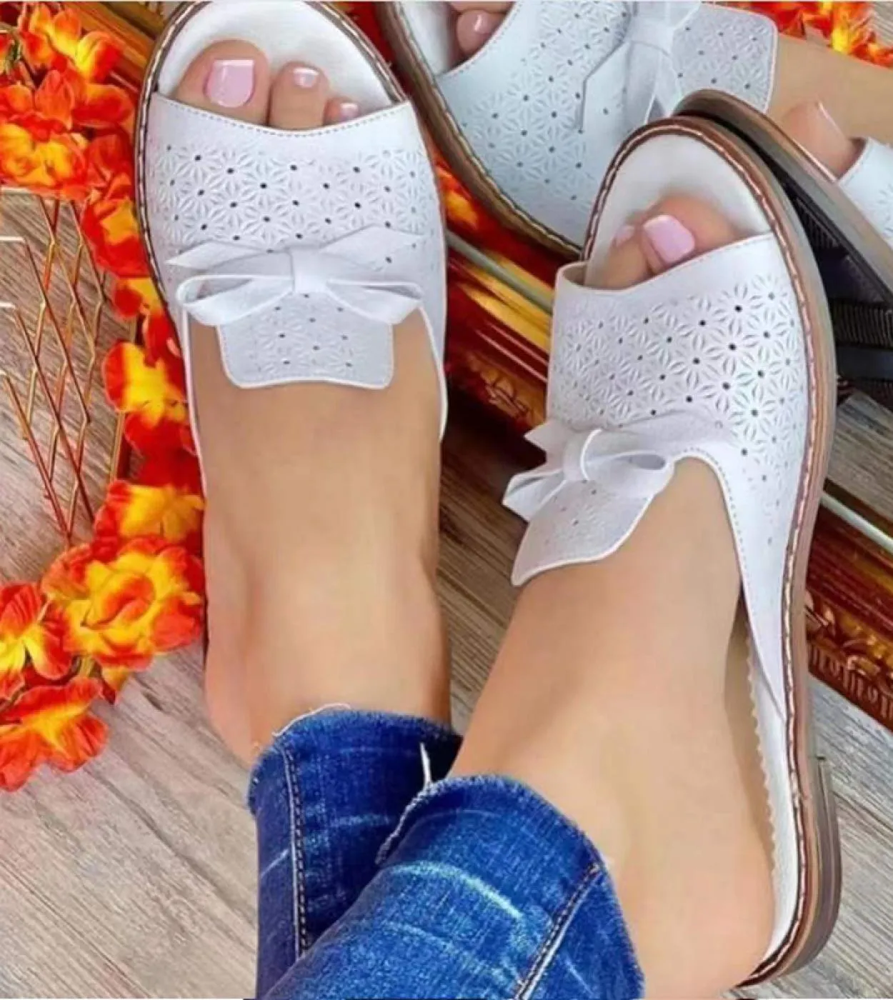 Pantofole da donna scarpe basse casual estate 2022 scarpe da donna sandali con cinturino alla moda infradito da donna passeggiat
