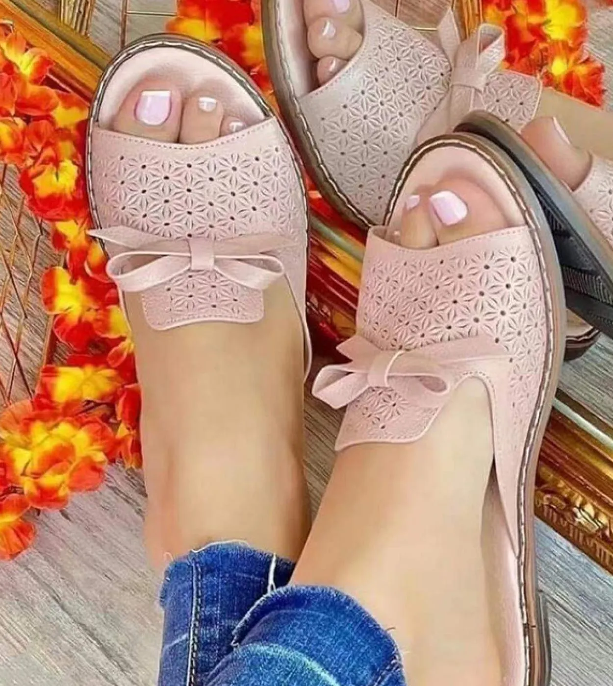 Pantofole da donna scarpe basse casual estate 2022 scarpe da donna sandali con cinturino alla moda infradito da donna passeggiat