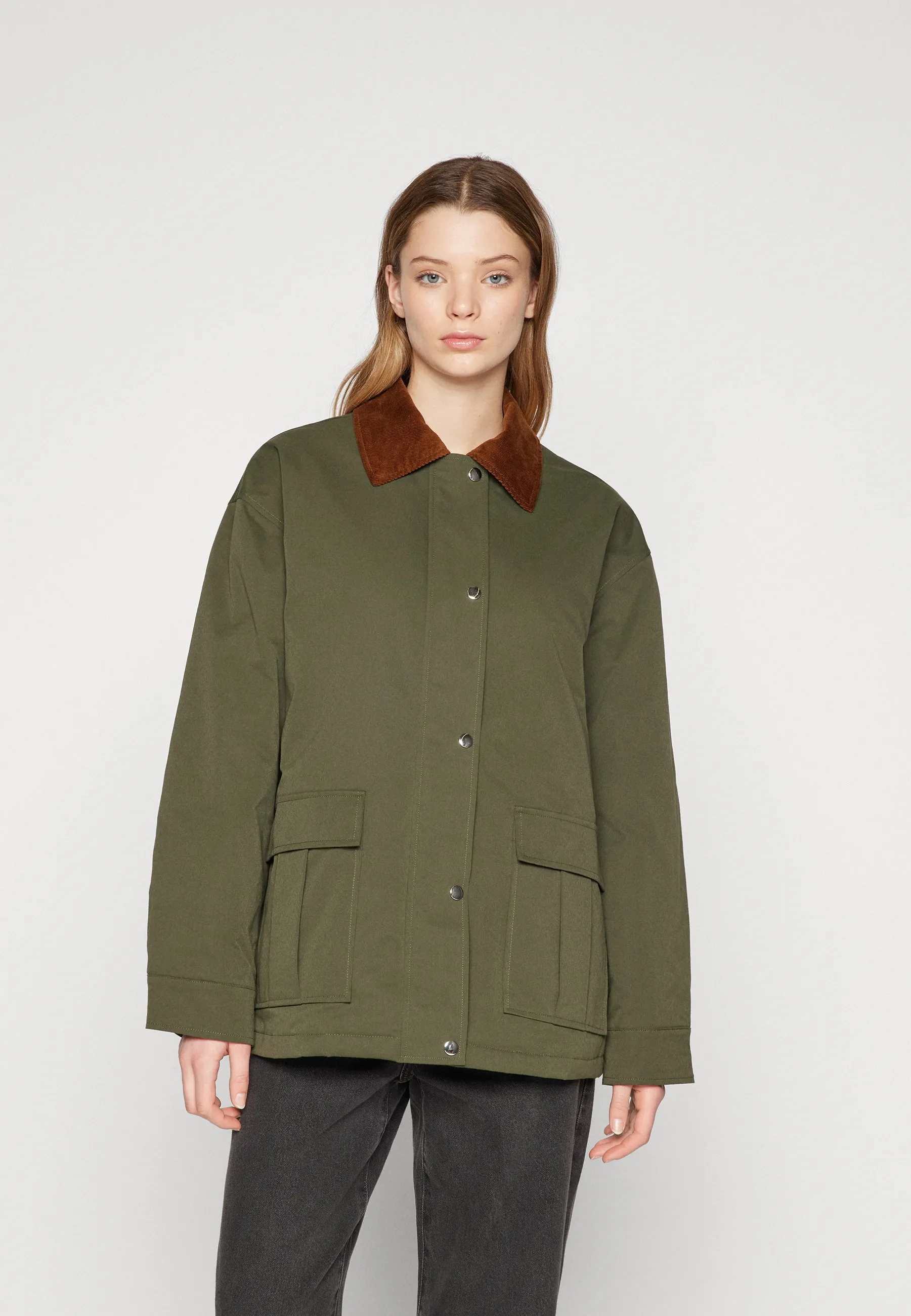 PCMARTHA CORDUROY COLLAR JACKET - Parka