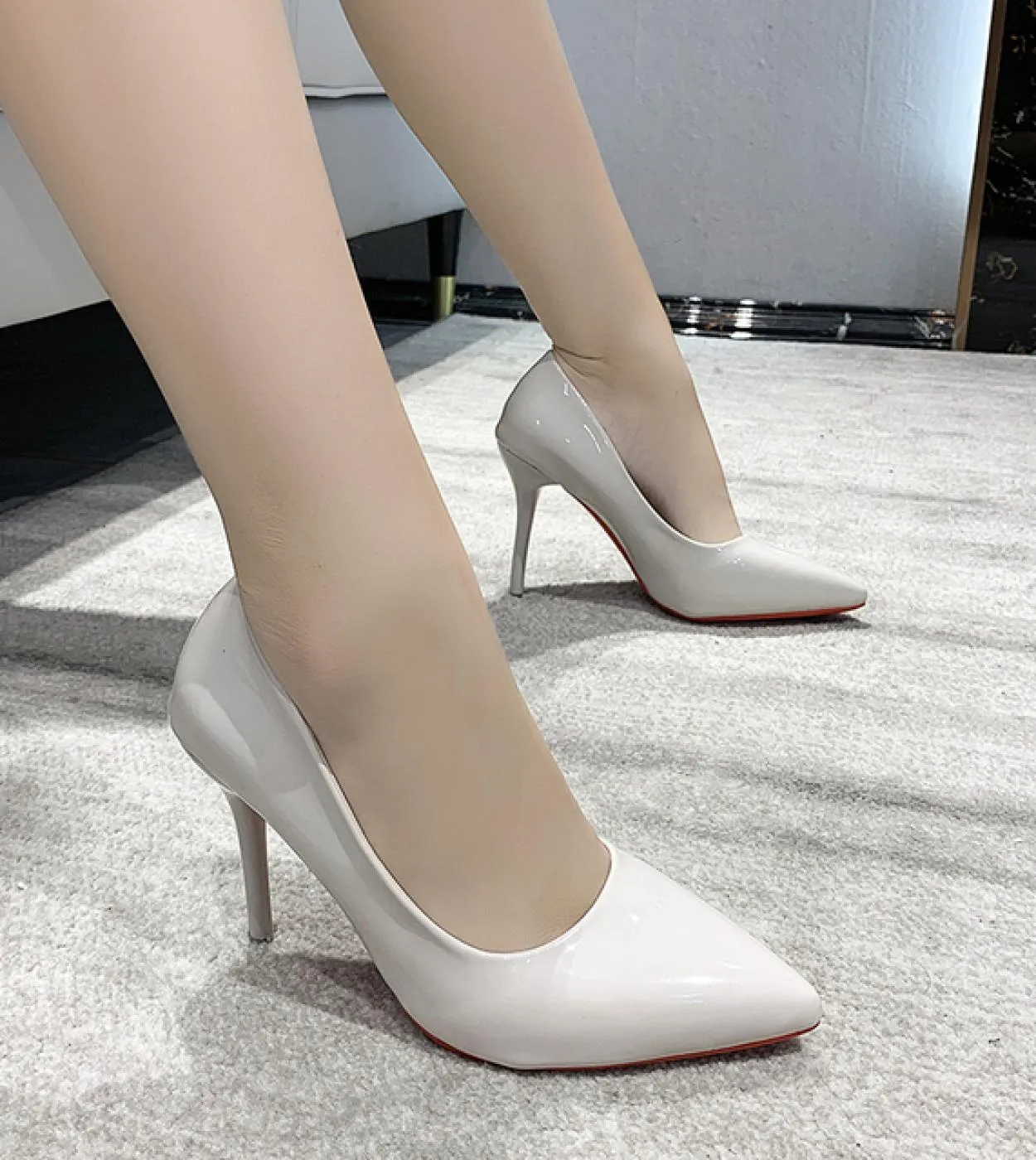 Scarpe con tacco alto da donna Scarpe con punta a spillo a bocca bassa Scarpe singole Taglie forti 3543 Scarpe eleganti da lavor