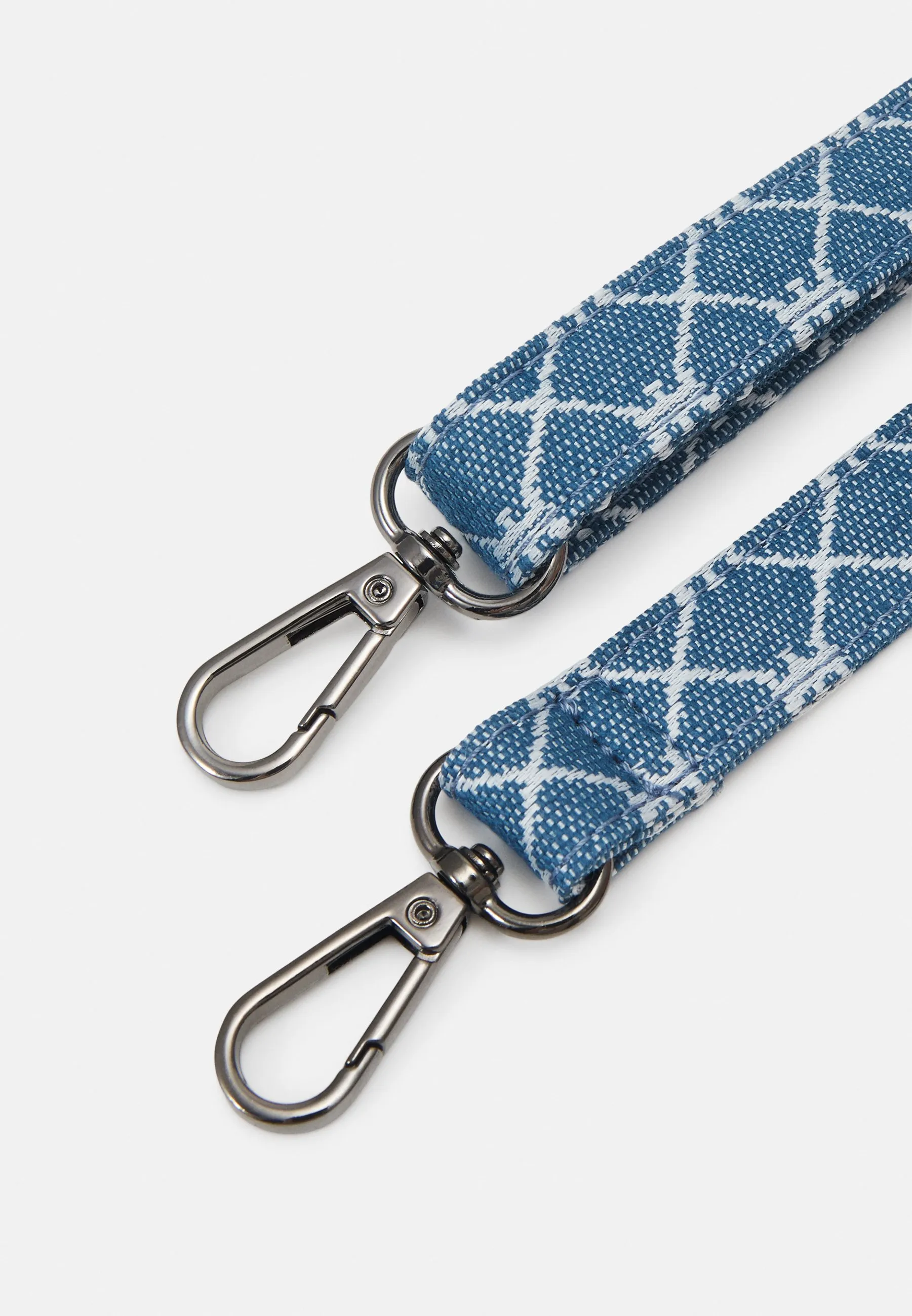 SET - Borsa a mano