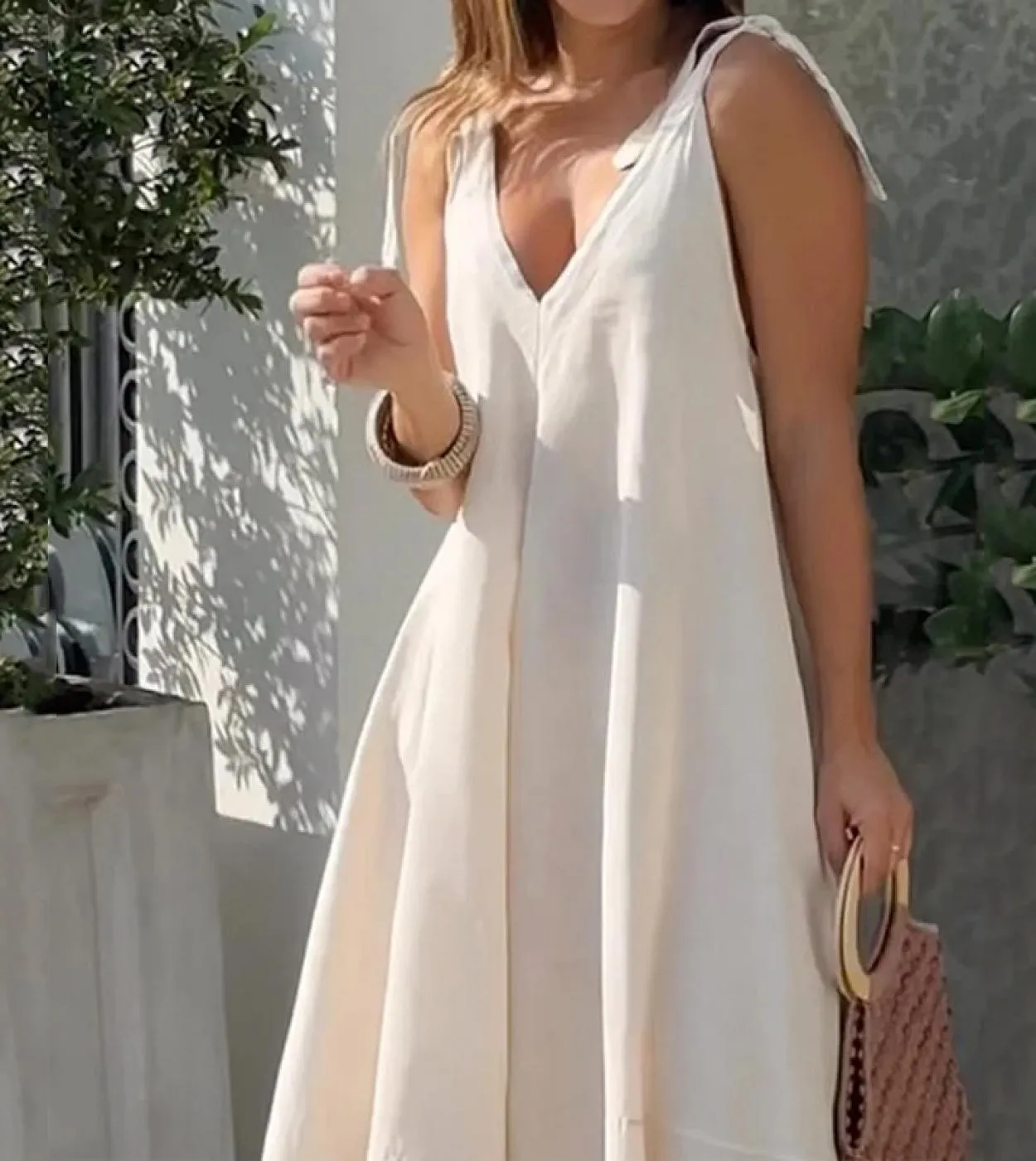 Vestito lungo irregolare elegante da donna 2023 Vestito da festa a pieghe con scollo a V estivo Vestito da festa con fiocco alla