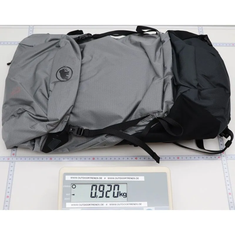 Zaino da trekking Mammut Ducan 24L (Nero Zaffiro)