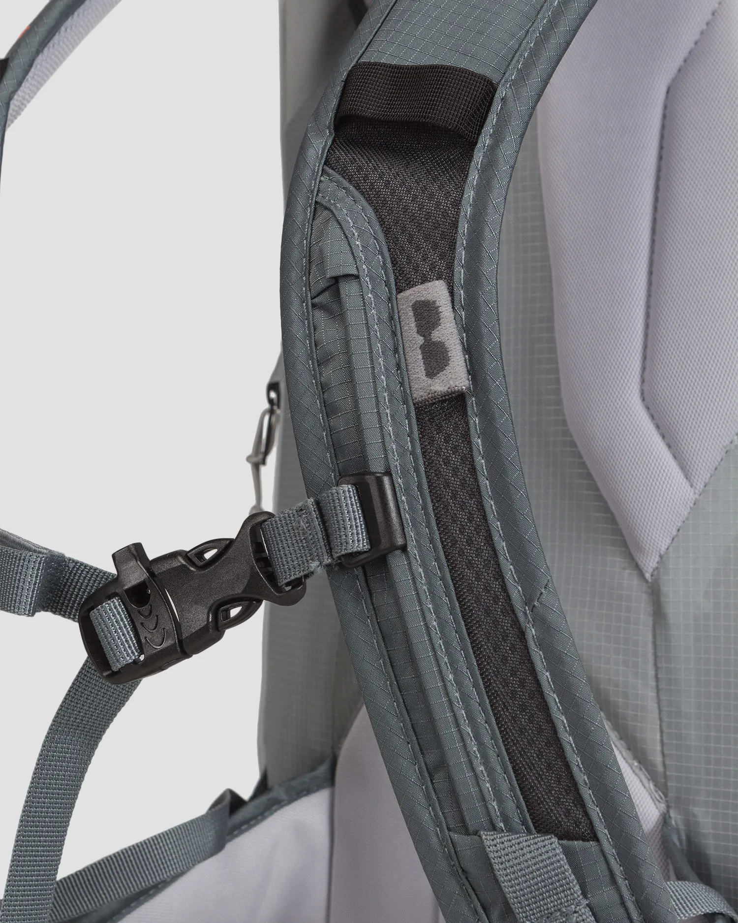 Zaino grigio da donna Deuter Freescape Lite 24 SL 3300022-4419