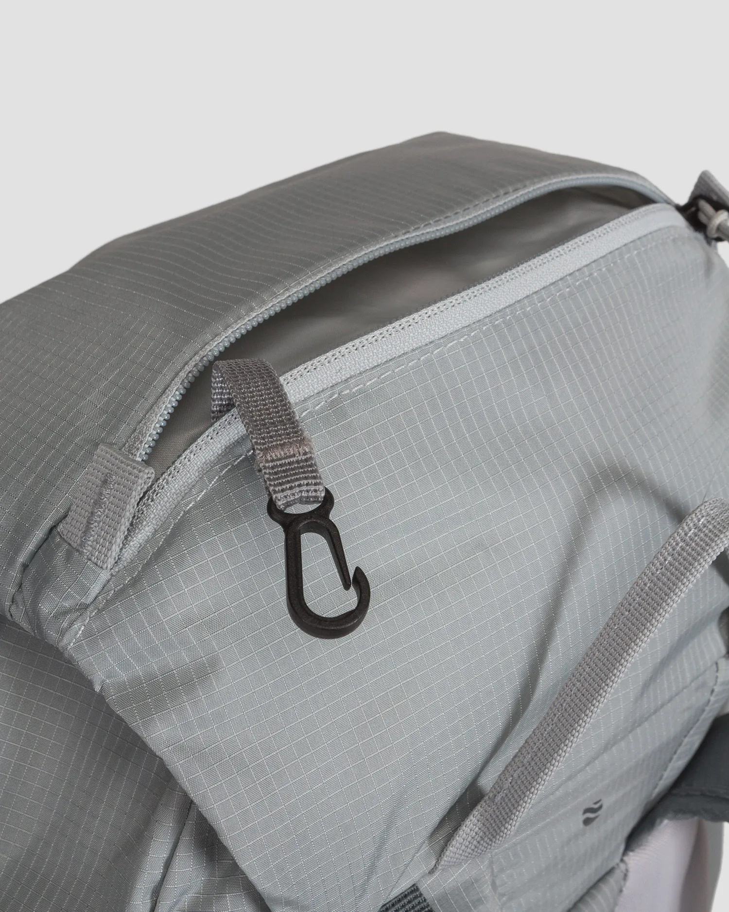 Zaino grigio da donna Deuter Freescape Lite 24 SL 3300022-4419