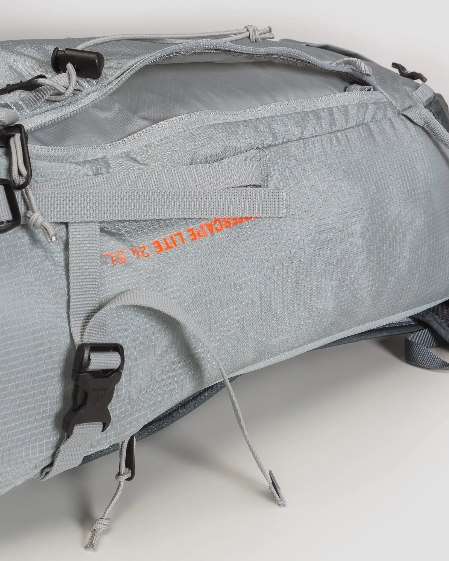 Zaino grigio da donna Deuter Freescape Lite 24 SL 3300022-4419